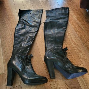 DKNY ITALIAN MADE LEATHER OVER THE KNEE BOOTS WITH BOW...Size 9.5, New